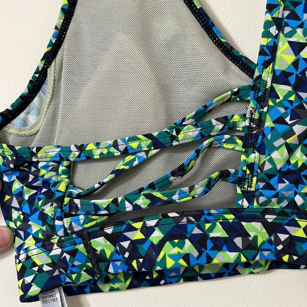 Victoria’s Secret Sport V-neck Racerback Geometric Pattern Sports Bra Size S - Picture 4 of 6